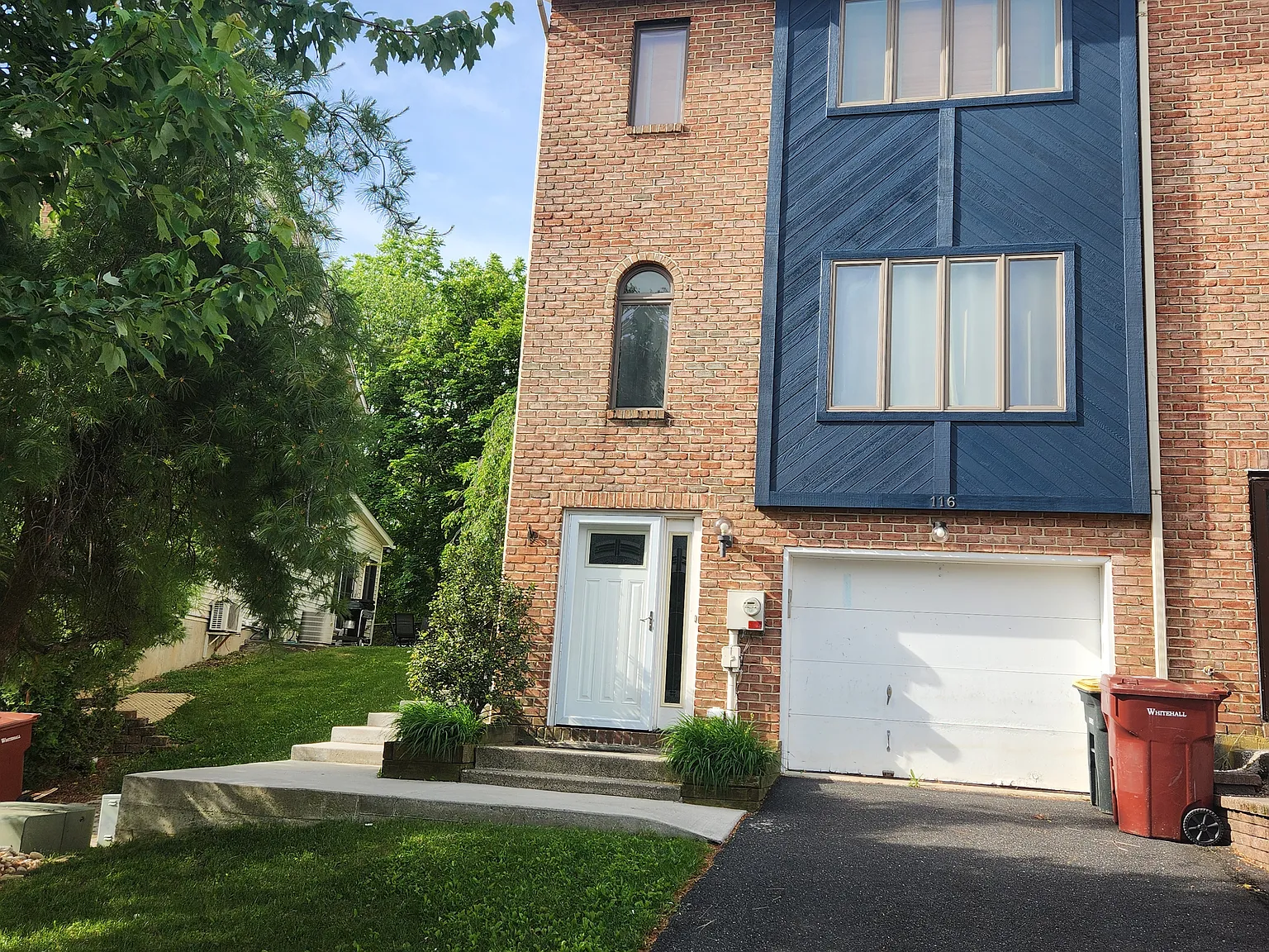 116 Cornerstone Pl — Photo 2