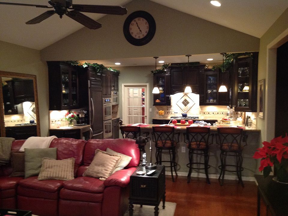 Gourmet Kitchen
