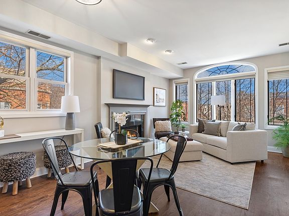 3rd image of 2858 N Damen Ave #2