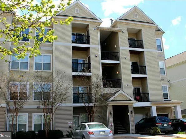 5117 E Travis Edward Way #5117E, Centreville, VA 20120