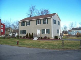 24 Horton St, Amesbury, MA 01913