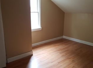 408 Lawrence St, Burlington, NJ 08016