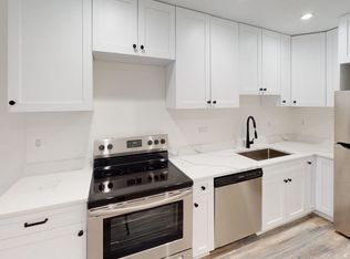 1452 Fairmont St NW #2, Washington, DC 20009
