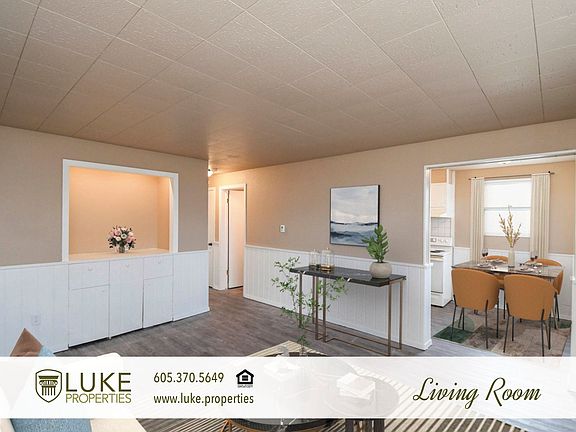 2nd image of 316 N Lake Ave #1