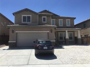 8816 Palo Alto Ave, Hesperia, CA 92344