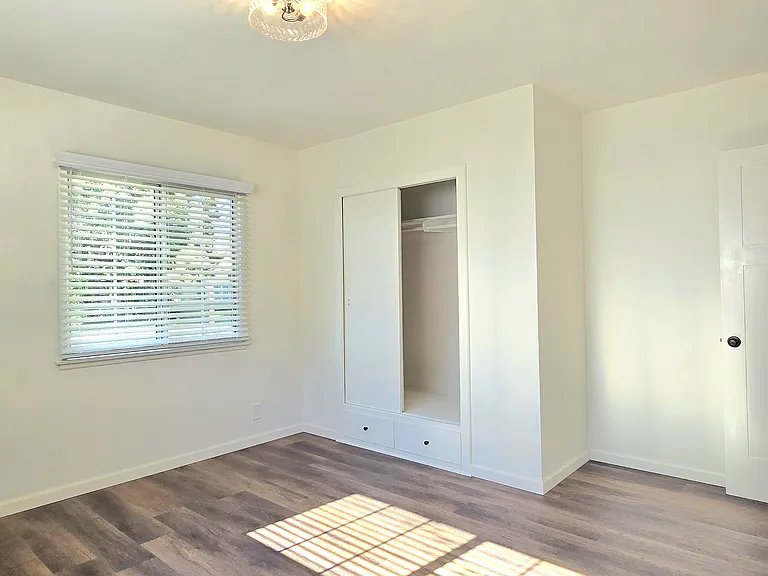 9341 Olive St — Photo 14