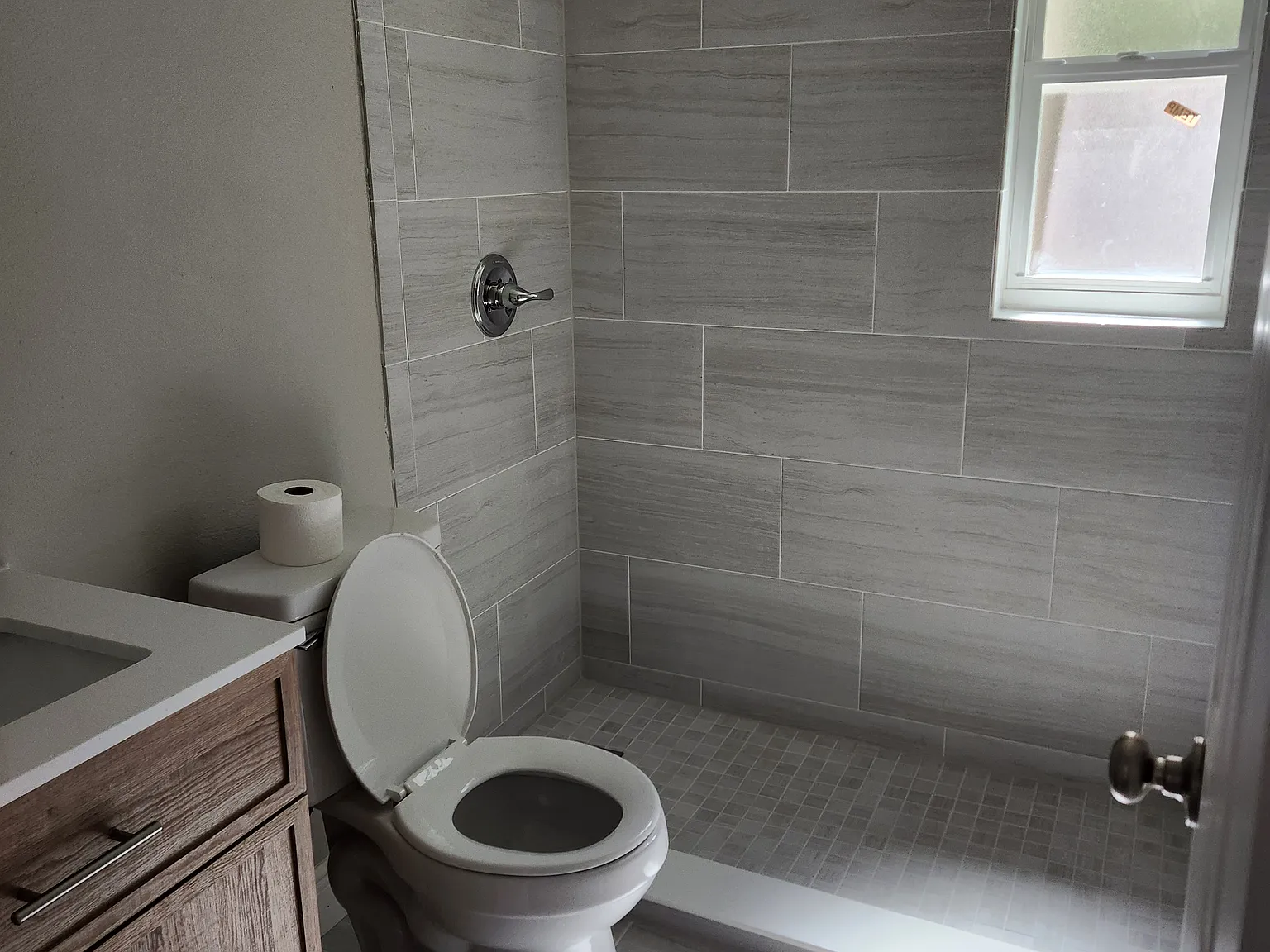 2 bed, 875 sqft, $1,025 — Photo 2