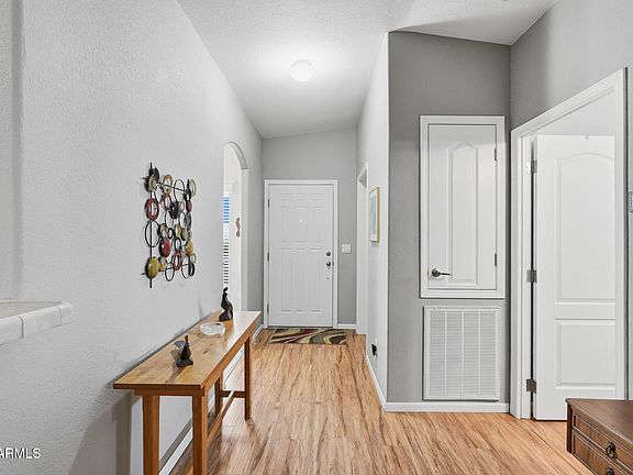 4th image of 2263 N TREKELL Road #143