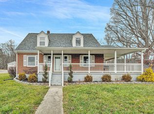 4362 Alleghany Dr, Salem, VA 24153