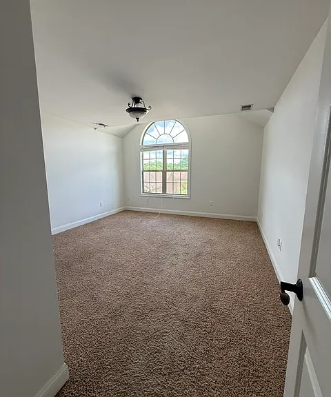 118 Tuscany Ln #118 — Photo 16