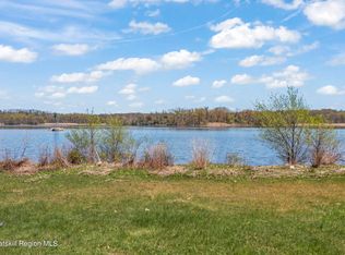 176 Green Bedell Rd, Coxsackie, NY 12051