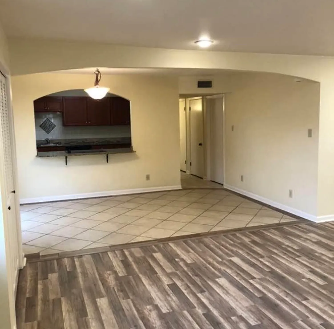 4 bed, 1.5 bath, 1600 sqft, $1,850 — Photo 3