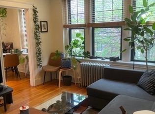 66 Queensberry St APT 221, Boston, MA 02215