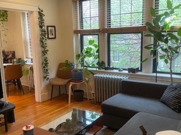 66 Queensberry St APT 221, Boston, MA 02215