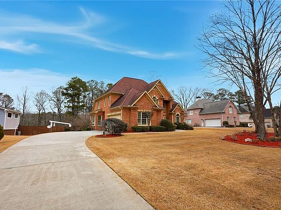 4th image of 930 Old Tucker Rd