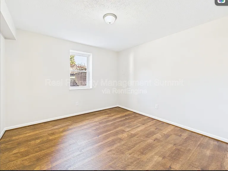 2407 Bare St. — Photo 19