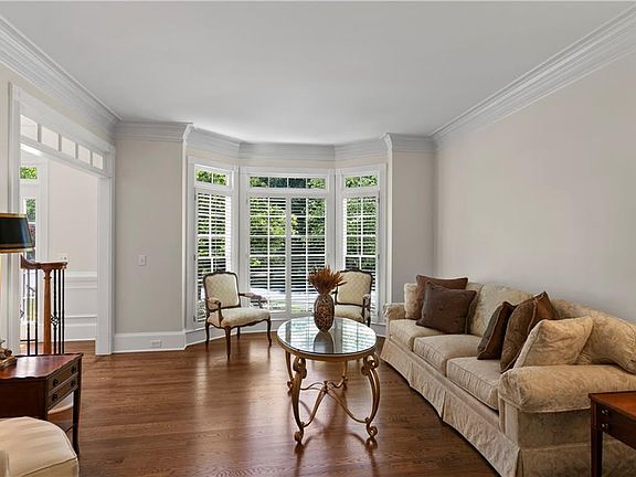 5th image of 8910 Nesbit Lakes Dr