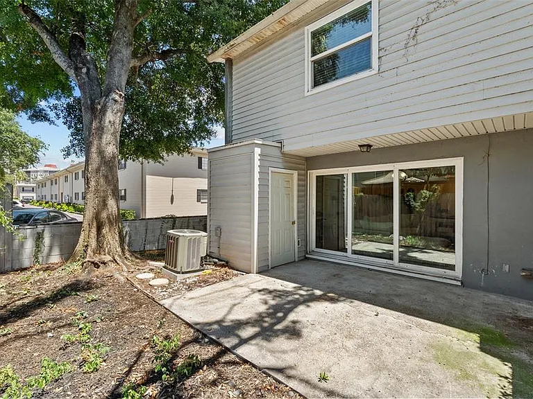 2517 W Tennessee Ave — Photo 33