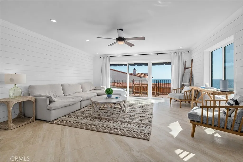 2 bed, 1184 sqft, $8,900 — Photo 3