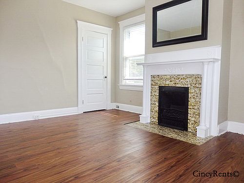 5th image of 2272 Jefferson Ave #2