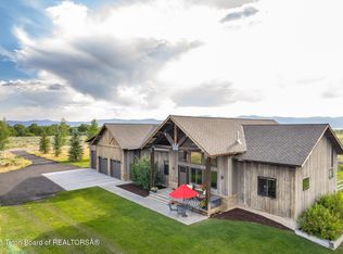 686 Lone Cowboy Rd, Driggs, ID 83422