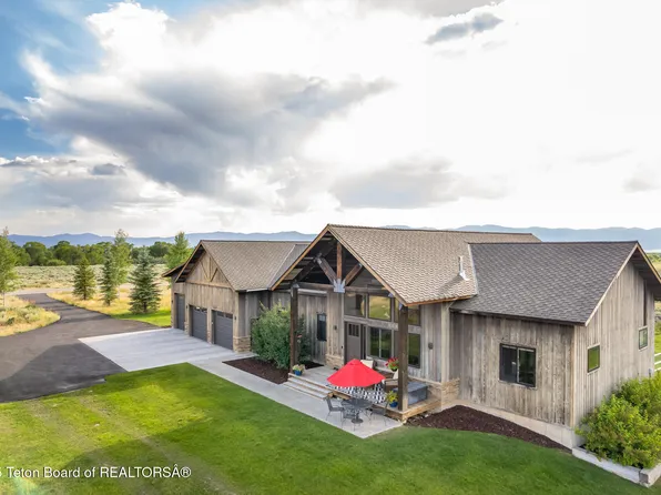 686 Lone Cowboy Rd, Driggs, ID 83422