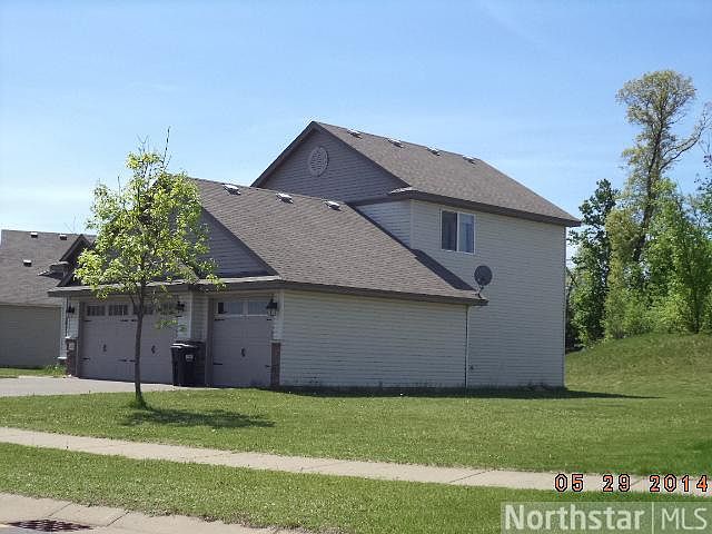 2nd image of 717 Isanti Pkwy NW