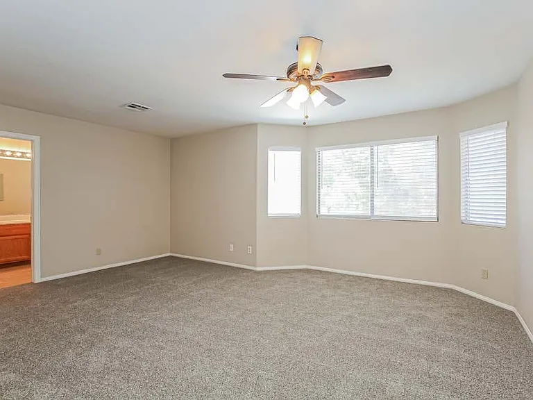 2317 Harbor Cliff Dr — Photo 11