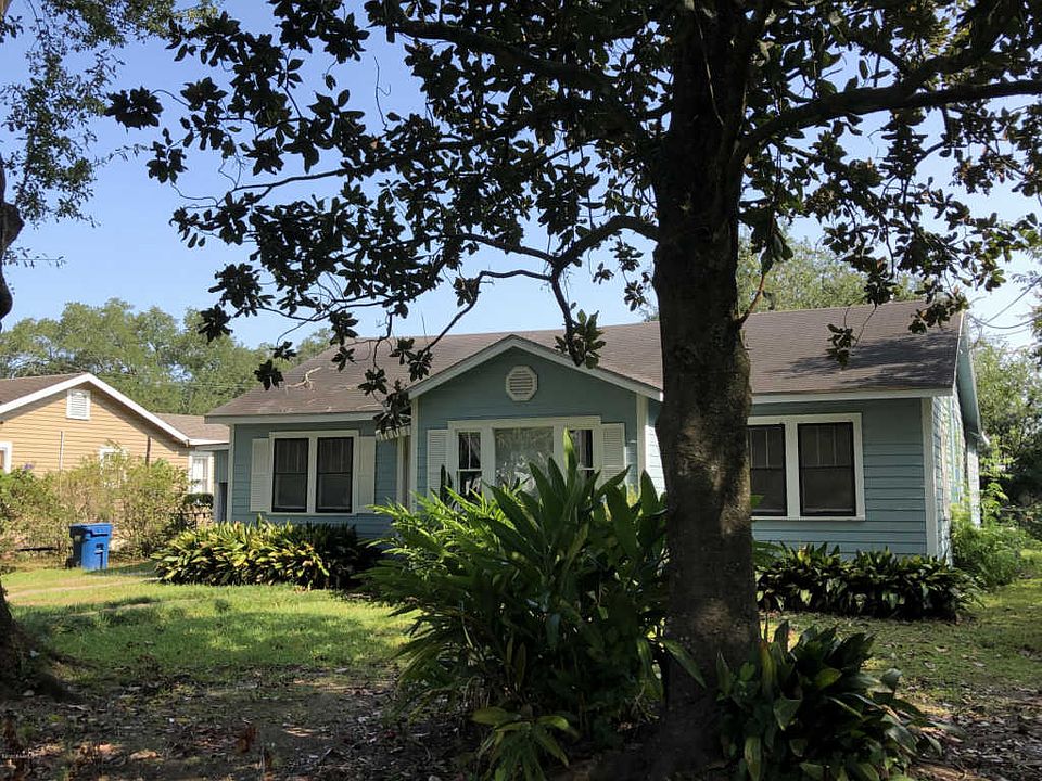 2nd image of 109 S Demanade Blvd