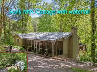 8378 Dillard Rd, Scaly Mountain, NC 28775
