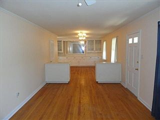 2nd image of 4915 Marion Ave