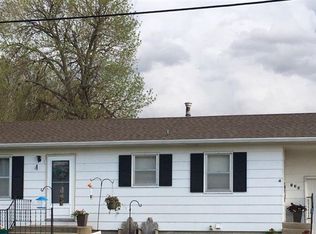 135 E 7th St, Minden, NE 68959