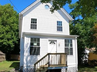 29 John St, Helmetta, NJ 08828