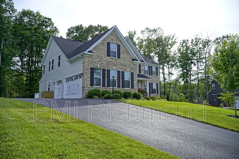 1st image of 11516 Emerson Mill Way Gln
