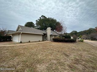 534 Bedford Cir, Madison, MS 39110