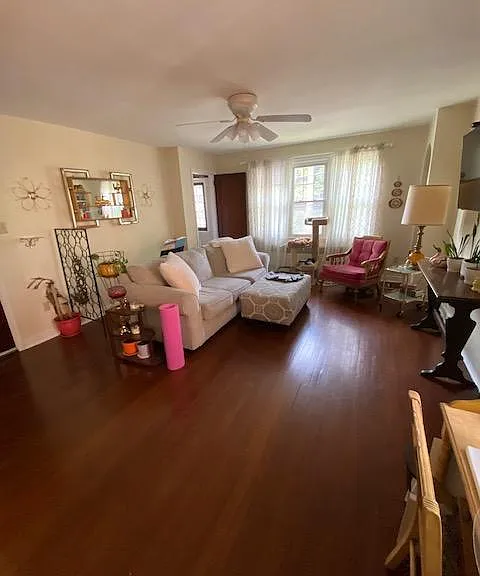250 Lincoln Ave — Photo 4