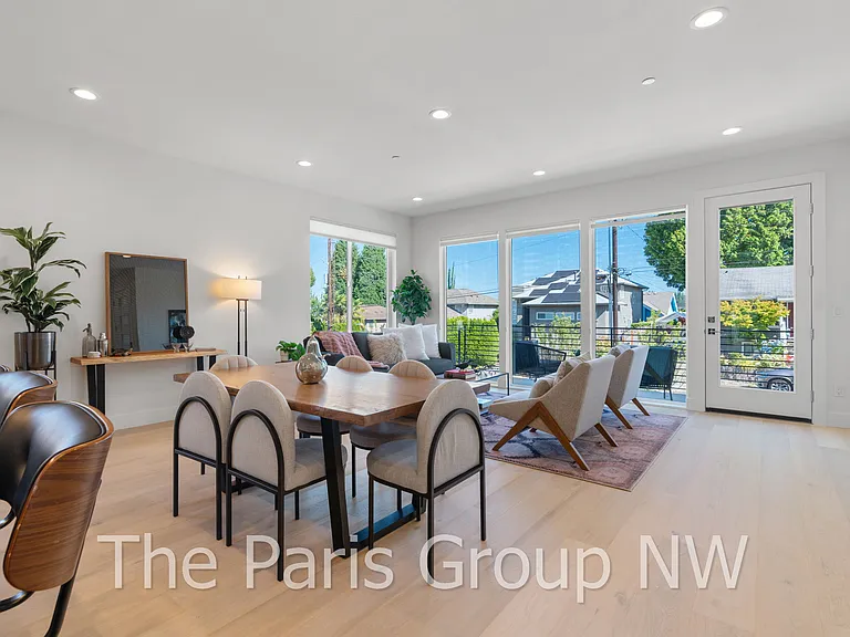 455 4th Ave S #1 — Photo 3