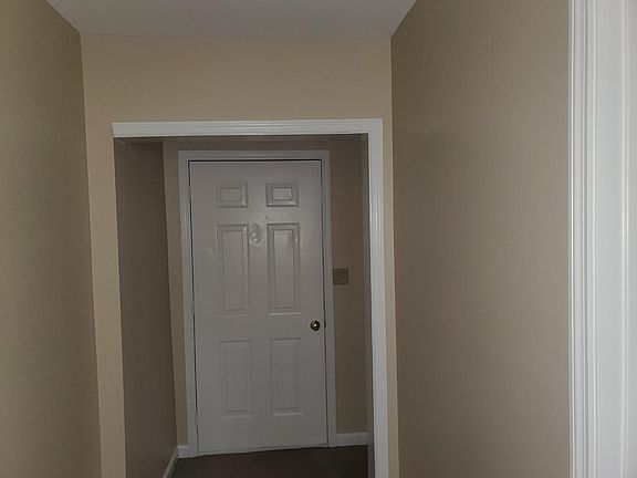 Foyer and entrance