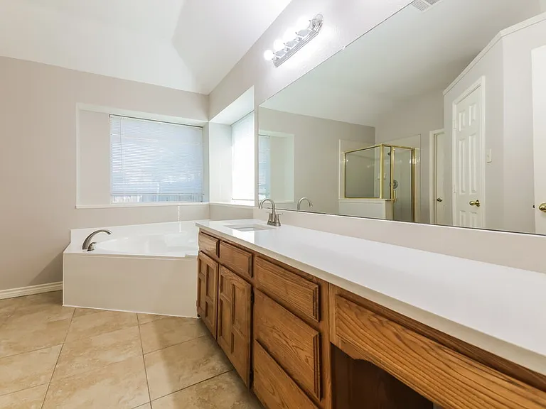 7605 Colfax Dr — Photo 14