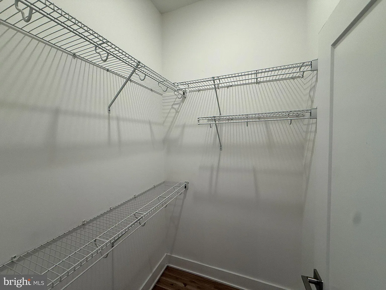 2 bed, 2.0 bath, 1000 sqft, $1,682 — Photo 4