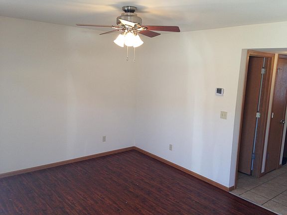 2nd image of 344 Rolling Meadow Ln