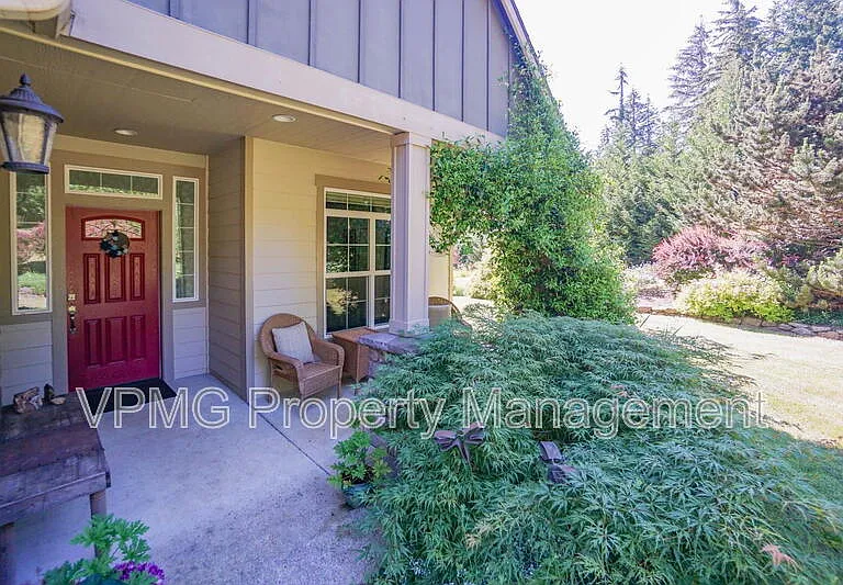23517 NE 68th St — Photo 5