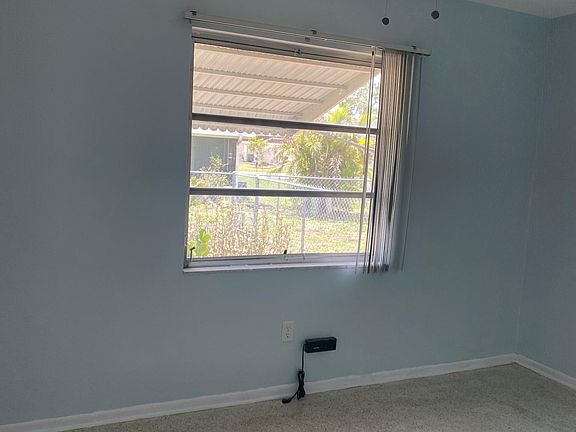 4th image of 5791 Gallatin Ln