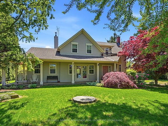 3rd image of 4698 Sandy Cove Dr