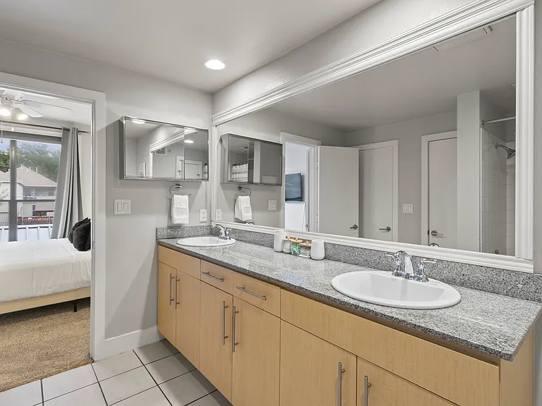4414 Cedar Springs Rd — Photo 18