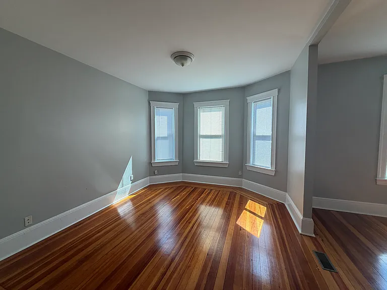 15 Waldo Ave #1F — Photo 6