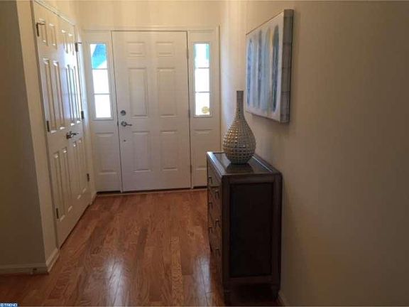 5th image of 15123 Wildflower Way