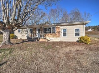 3120 Lincoln St, White Pine, TN 37890