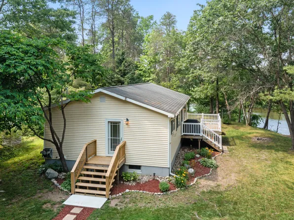 18678 Lawrence Dr, Stanwood, MI 49346