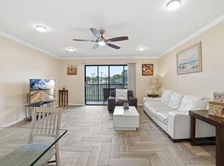 105 Deer Creek Rd, Deerfield Beach, FL 33442